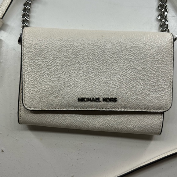 MICHEAL KORS SHOULDER PURSE - Picture 7 of 7
